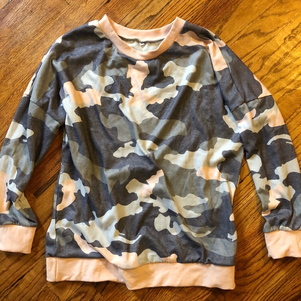 Camo Pullover